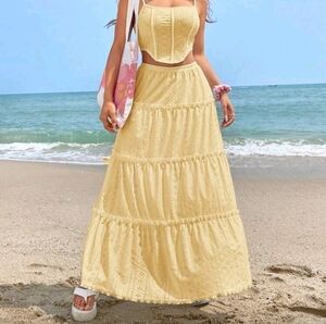 Elegant Yellow Maxi Skirt